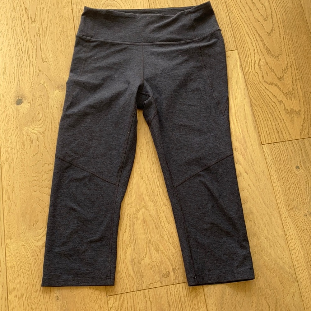 3/4 Outdoor Voices Leggings